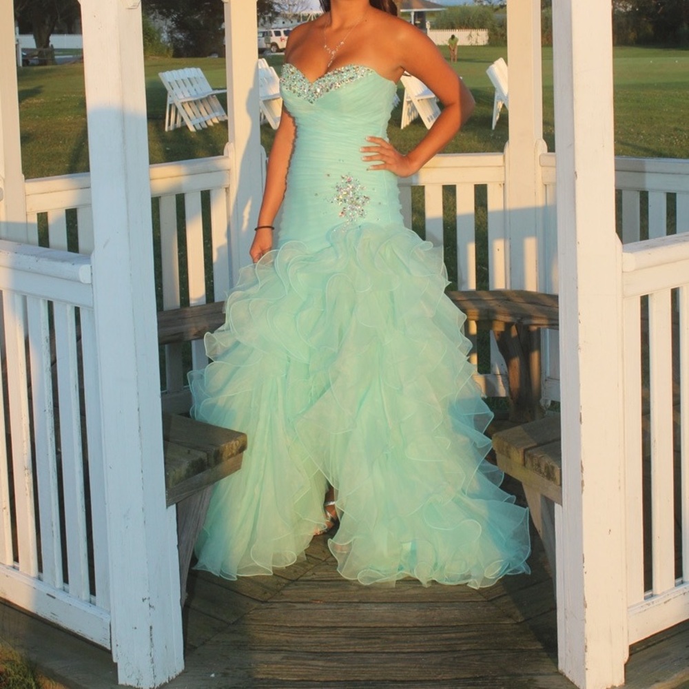 Prom dress